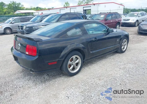 2006 Ford Mustang Gt из США, поврежденный, VIN 1ZVFT82H265196311